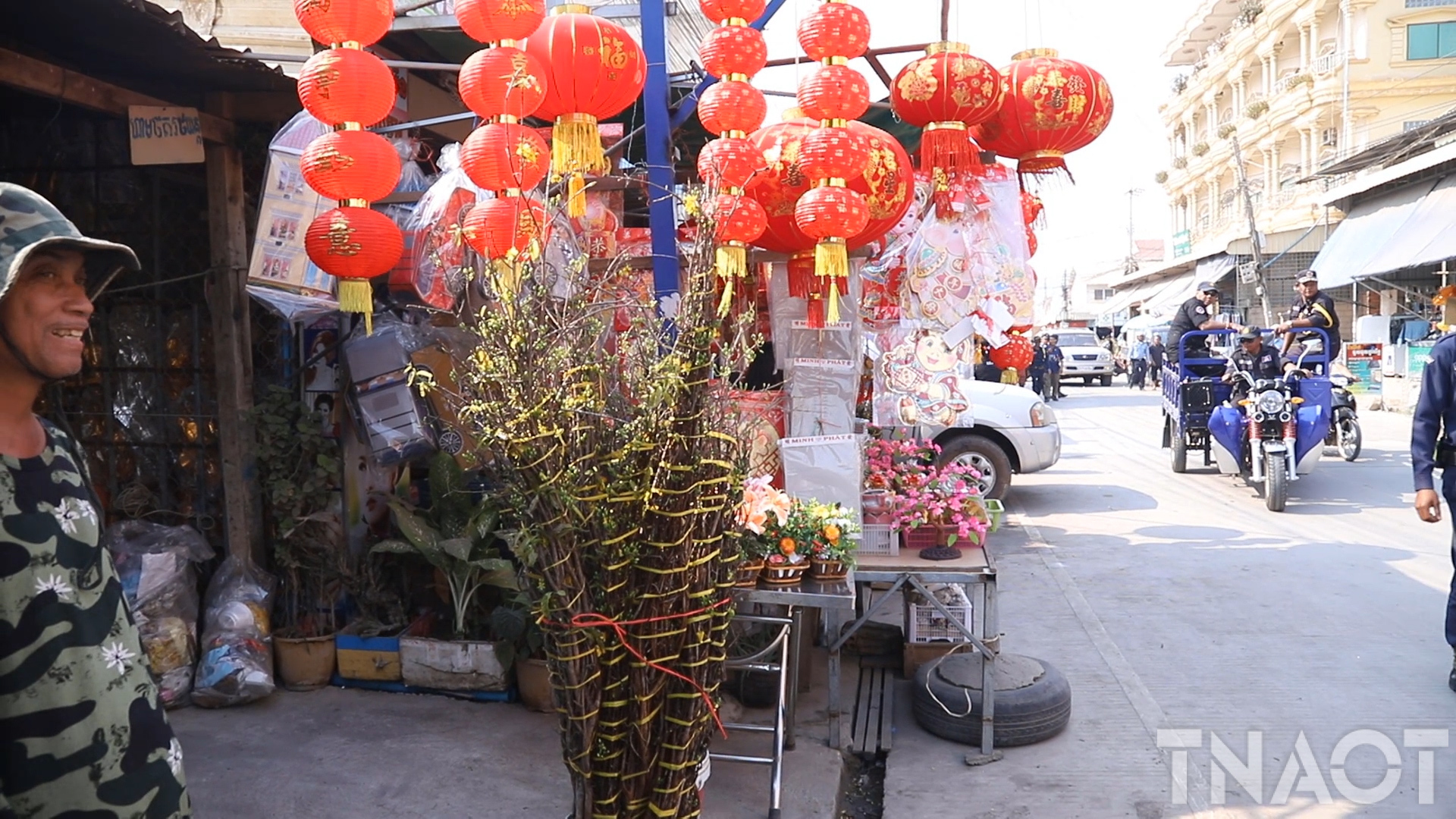 រៀបចំសណ្នាប់.00_01_39_07.Still011.jpg រៀបចំសណ្នាប់.00_01_39_07.Still011.jpg