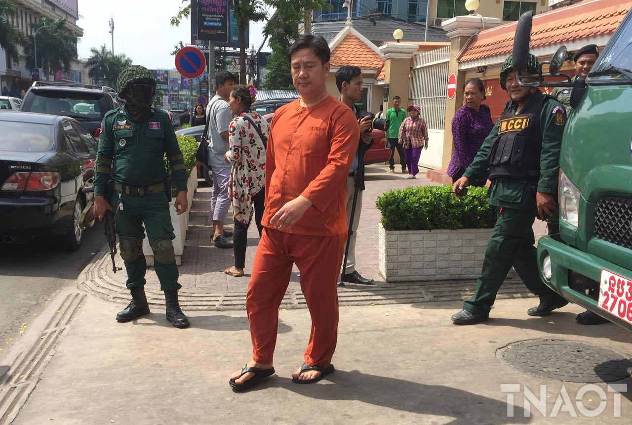 photo6215512702260979806.jpg photo6215512702260979806.jpg