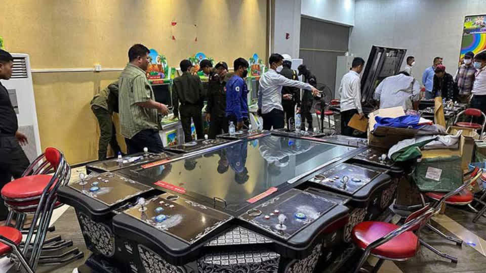 博彩公司临时下调进球盘口暗示内部消息透露本场比赛将出现高效攻防转换